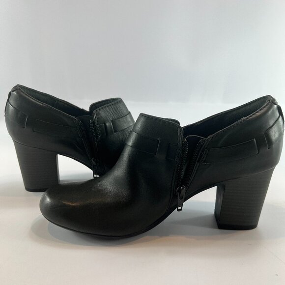 Clarks Bendables Leather Zip Ankle Booties - Picture 16 of 16